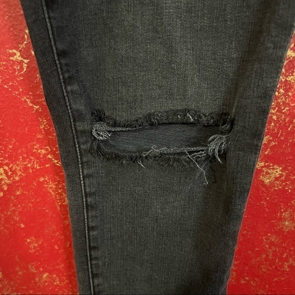 FRAME DENIM Le Skinny De Jeanne Black Ripped Knees Fray Hem Jeans Denim 31 - Picture 6 of 10